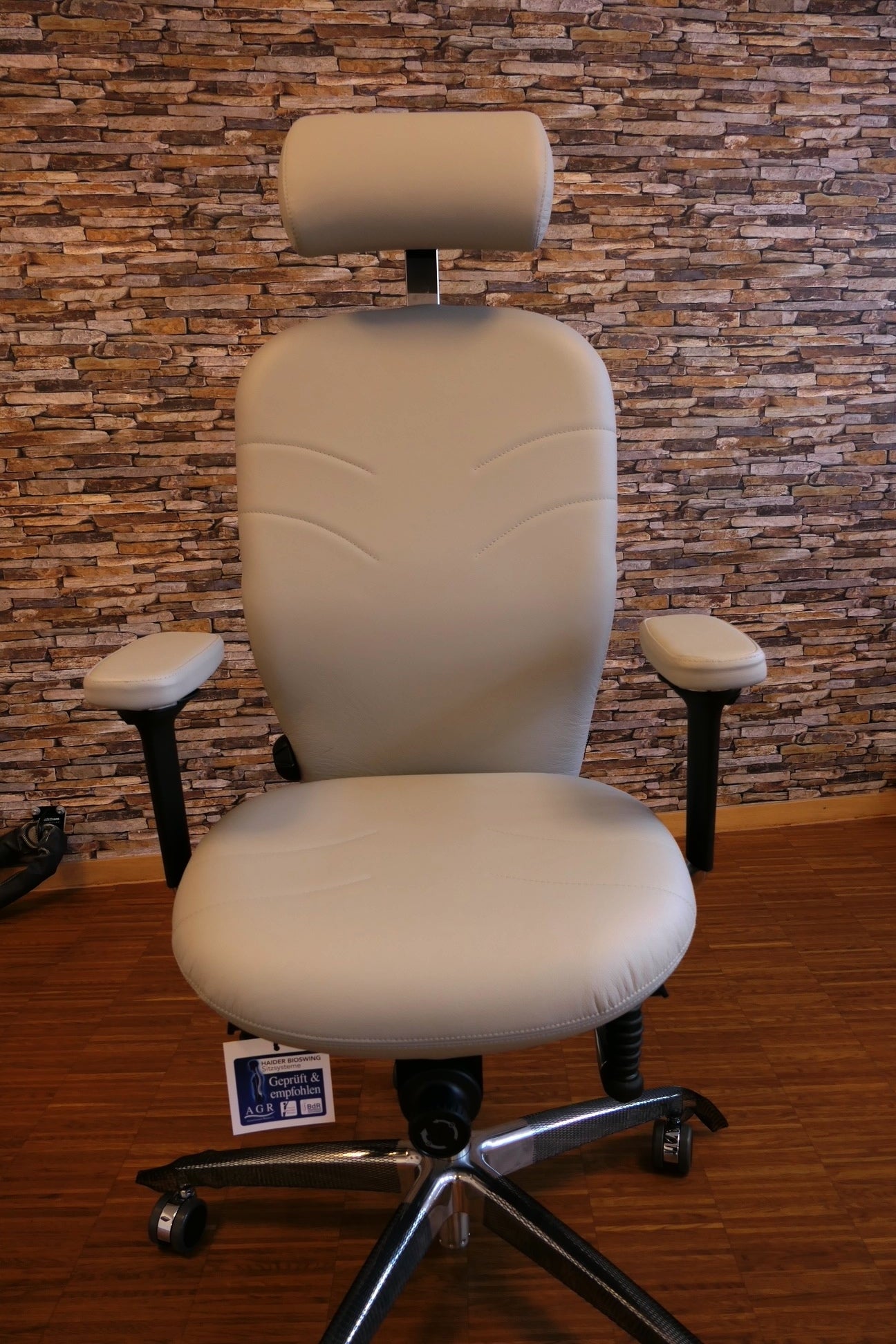 Haider Bioswing 460 iQ - LEDER Lightgrey - Einzelstück
